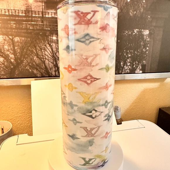 HOGG Custom High-end 20 oz Tumblers - Picture 11 of 15